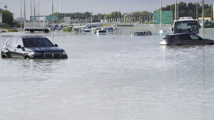 فيضان البحر في المنام