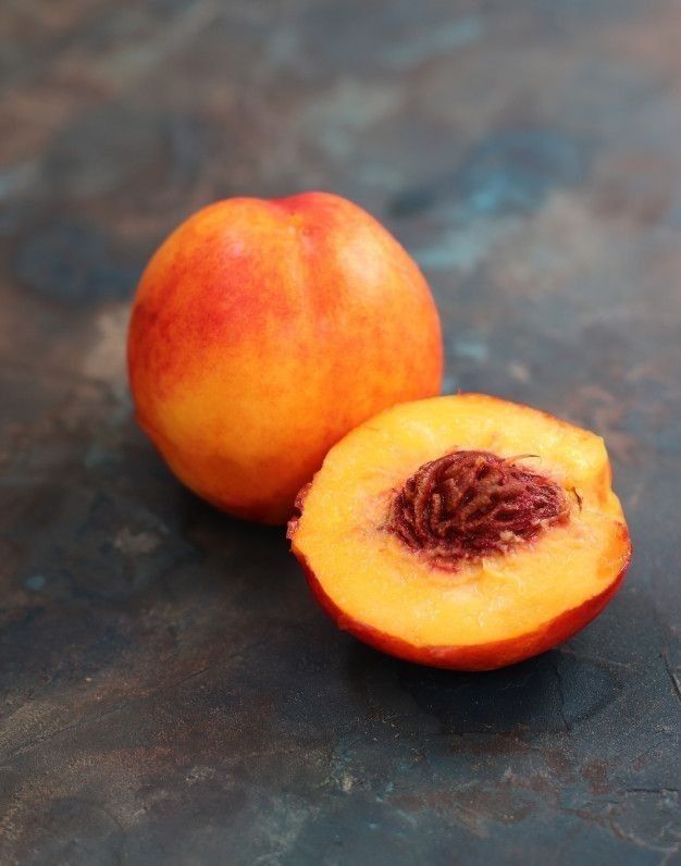 تفسير رؤية الخوخ في المنام