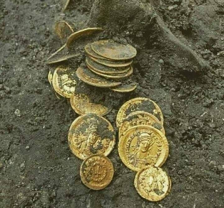 تفسير رؤية الدنانير في المنام