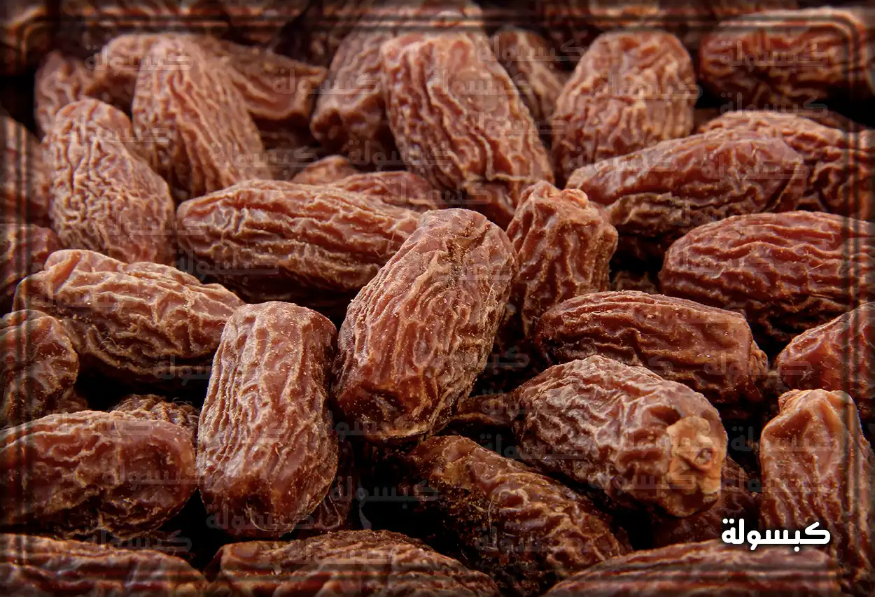 تفسير رؤية حلم البلح في المنام تفسير حلم البلح الأحمر والأصفر