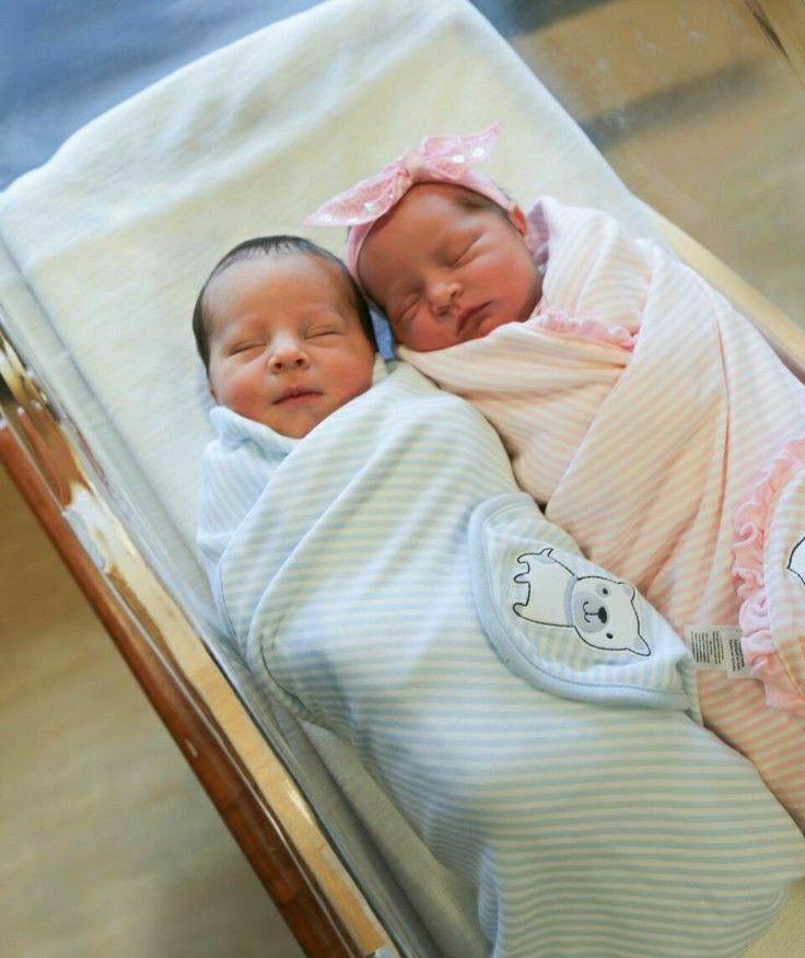 تفسير حلم الحمل بتوأم للمتزوجة والمطلقة