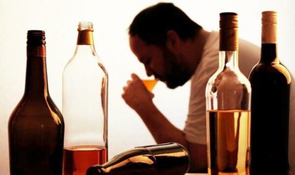 تفسير حلم شرب الخمر في المنام