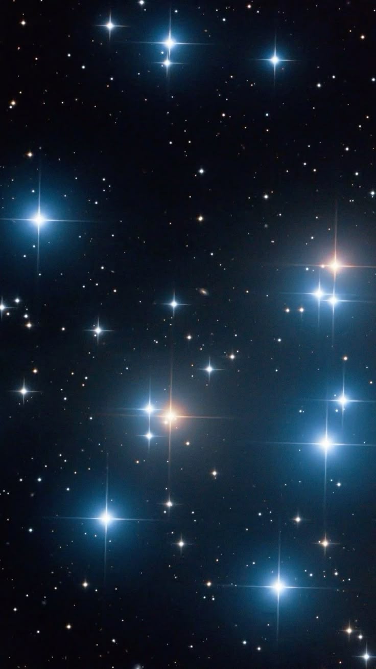 رجل يتأمل النجوم في الحلم