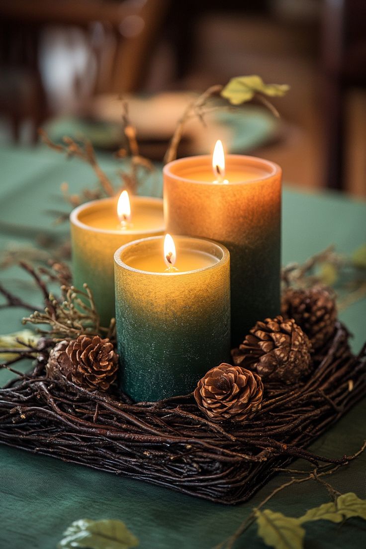 شمعة مضيئة في الظلام ترمز للأمل في تفسير الأحلام