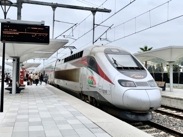 رؤية القطار في الحلم للمتزوجة