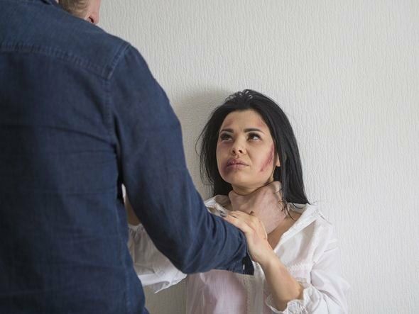 تفسير حلم الضرب في المنام