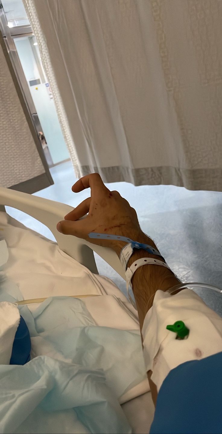 تفسير حلم الإصابة في حادث سيارة