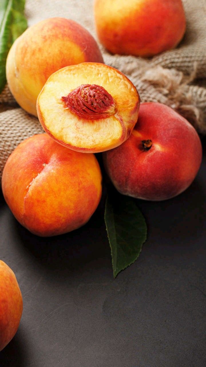 تفسير حلم الخوخ في المنام