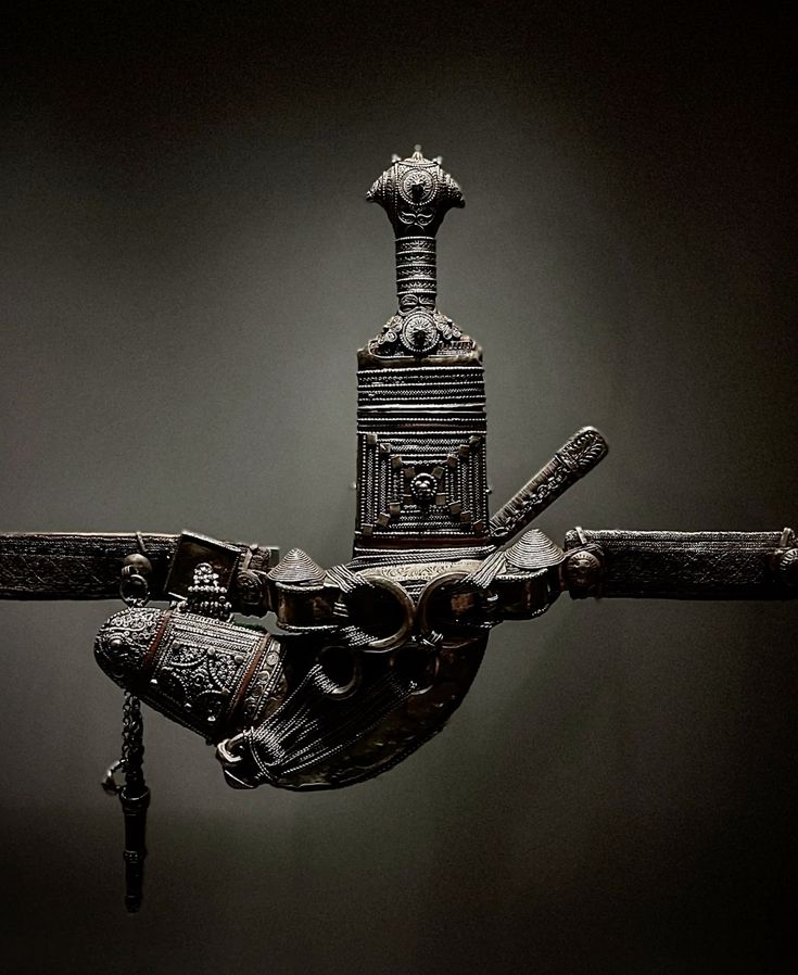 تفسير حلم الخنجر